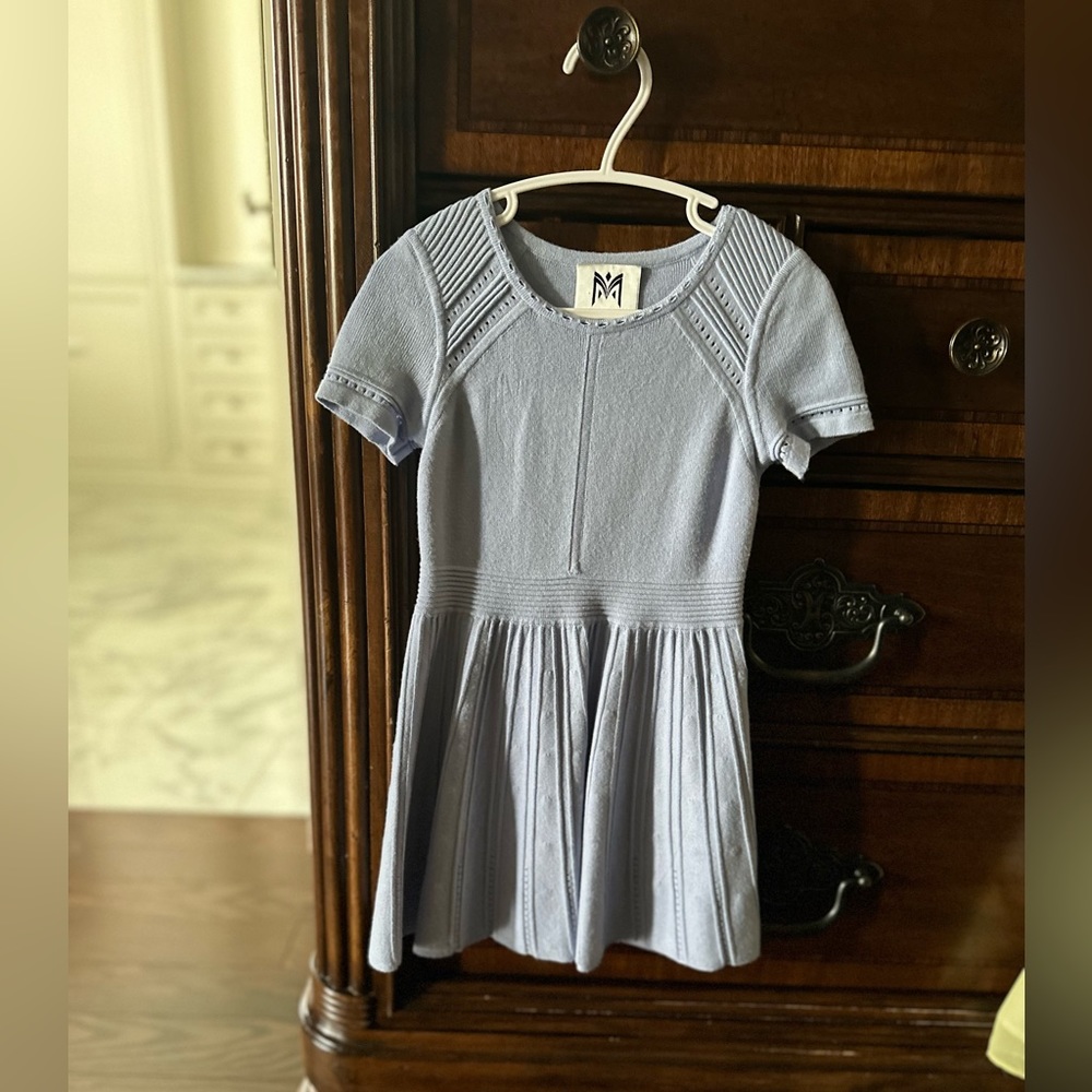 Girls size 4/5 cute stretchy Millie mini dress